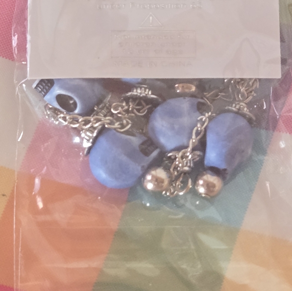 SKULL FASHION EARRINGS 💀 - Picture 2 of 2